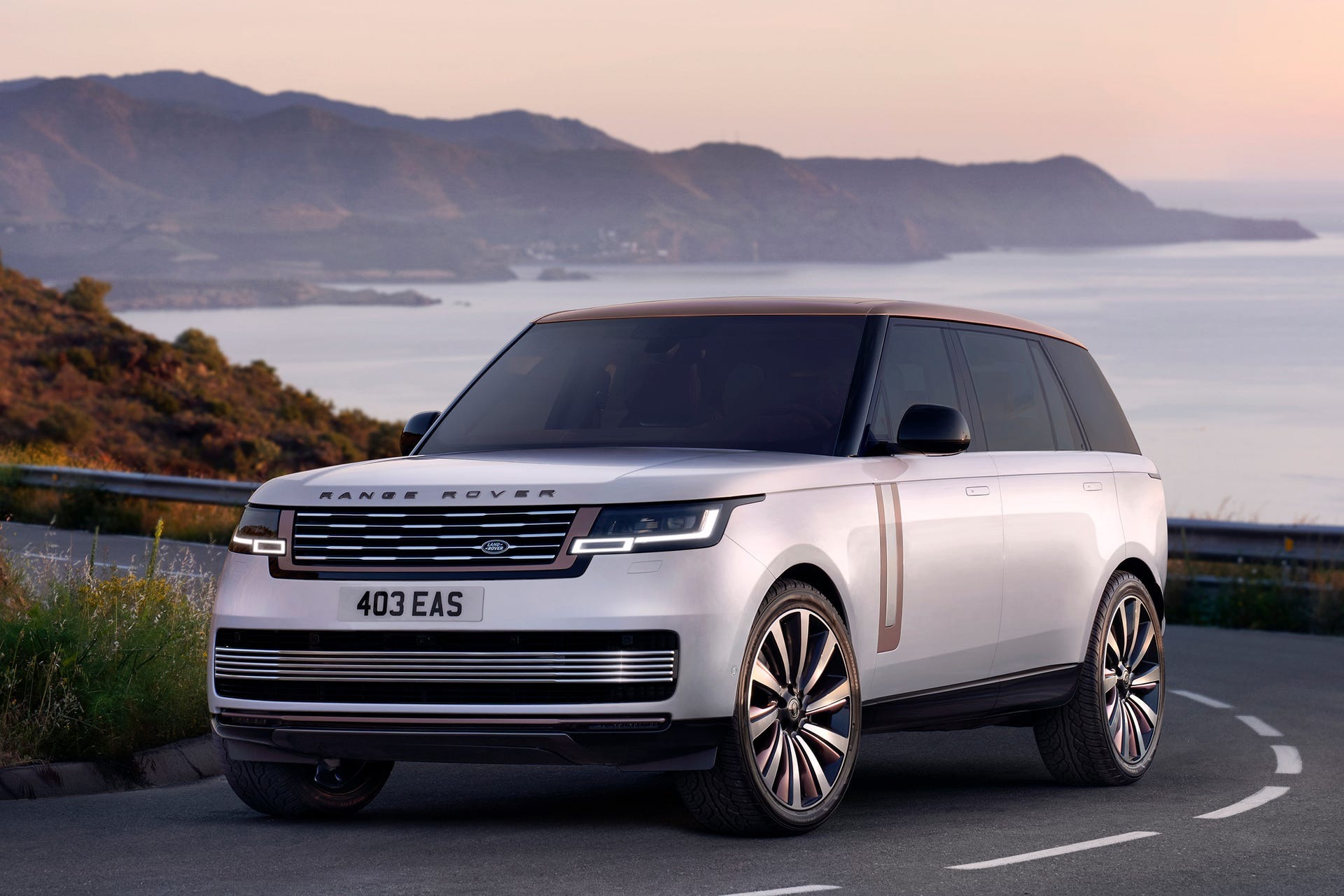 Range Rover SV